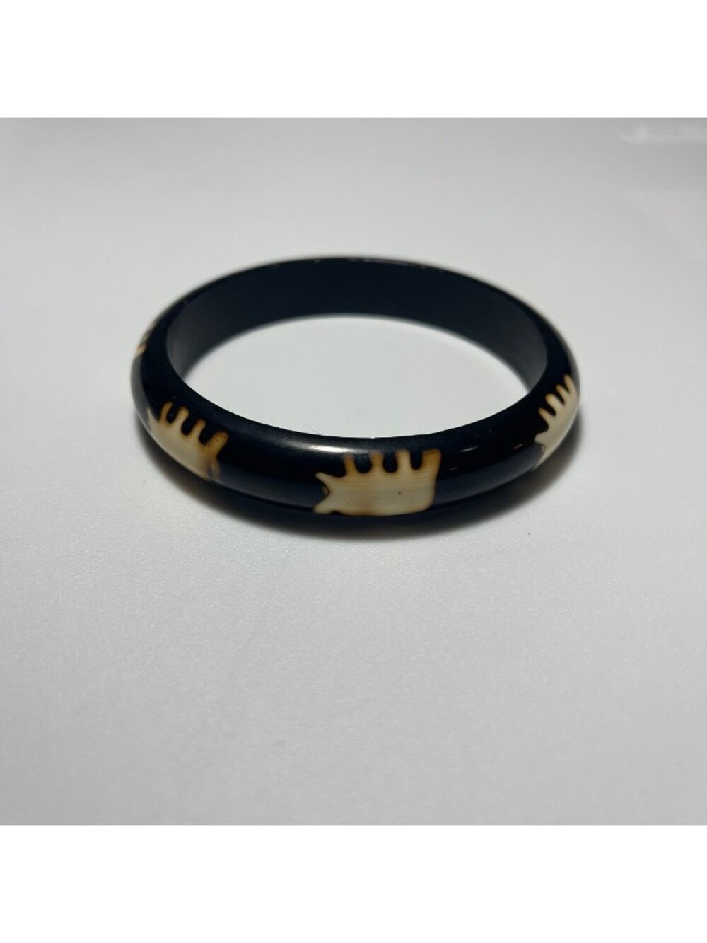 Black & Ivory Carved Bangle Bracelet contrast vintage y2k boho chic unbranded